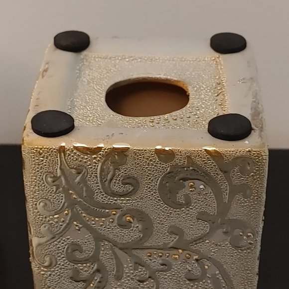 Set of 2 Porcelain Metallic Silver Tealight Candle Holders Christmas Decor - Picture 7 of 7